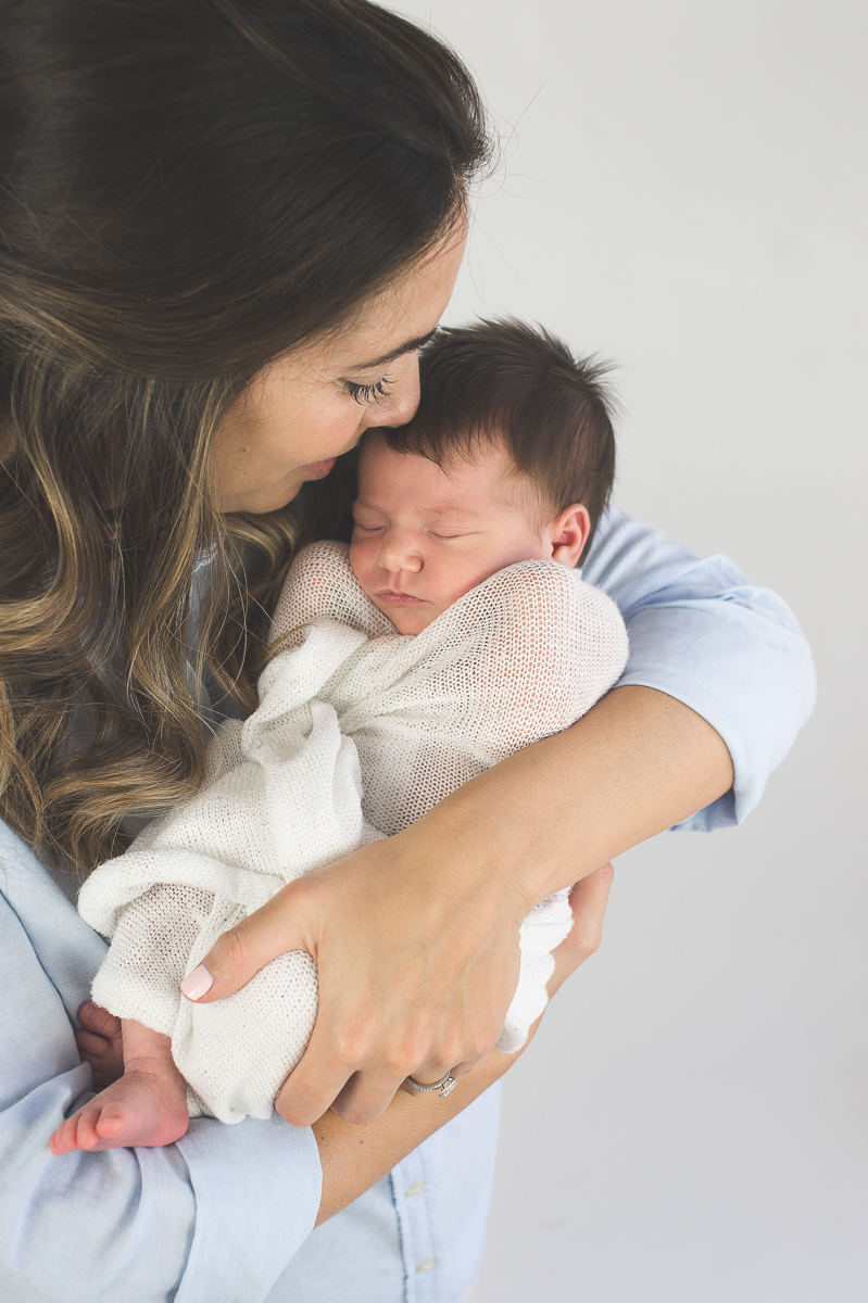 mother newborn portrait