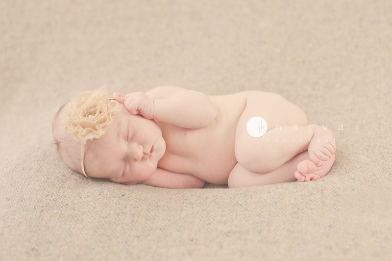 newborn-photography-by-jennifer-najvar-austin-texas_023-web1000