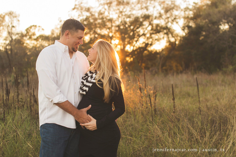 Maternity-Photography-by-Jennifer-Najvar-Austin-192_WebWM